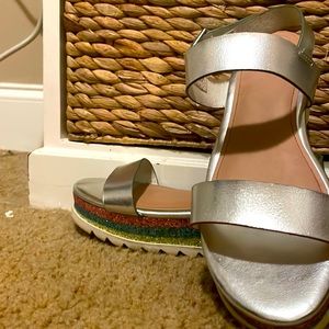 Selling wonder nation sandals